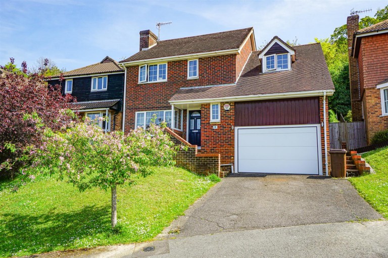 Hoover Close, St. Leonards-On-Sea