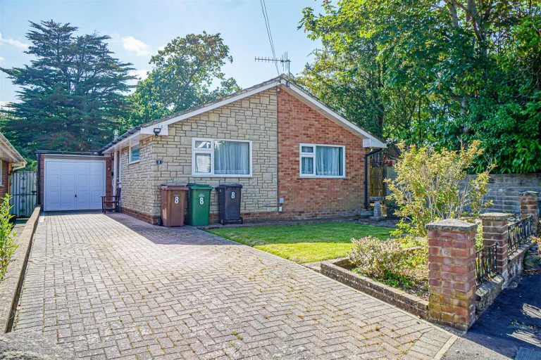 Oaklea Close, St. Leonards-On-Sea