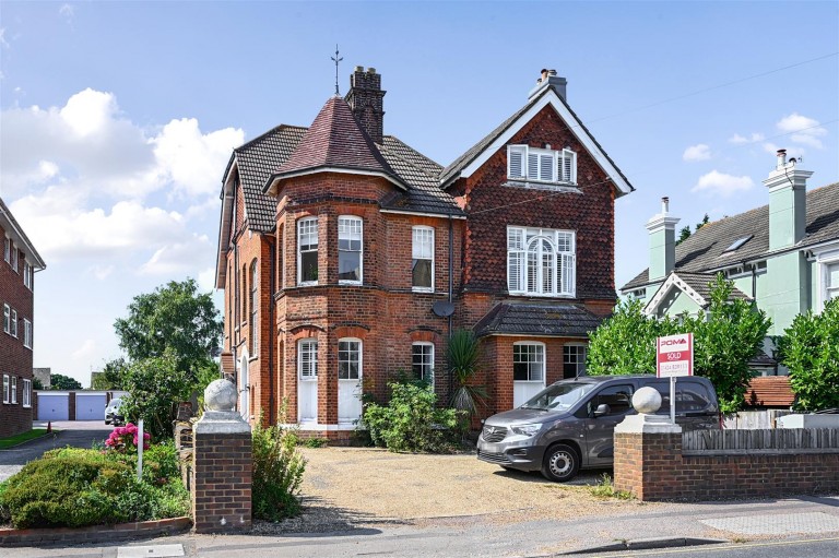 Sedlescombe Road South, St. Leonards-On-Sea