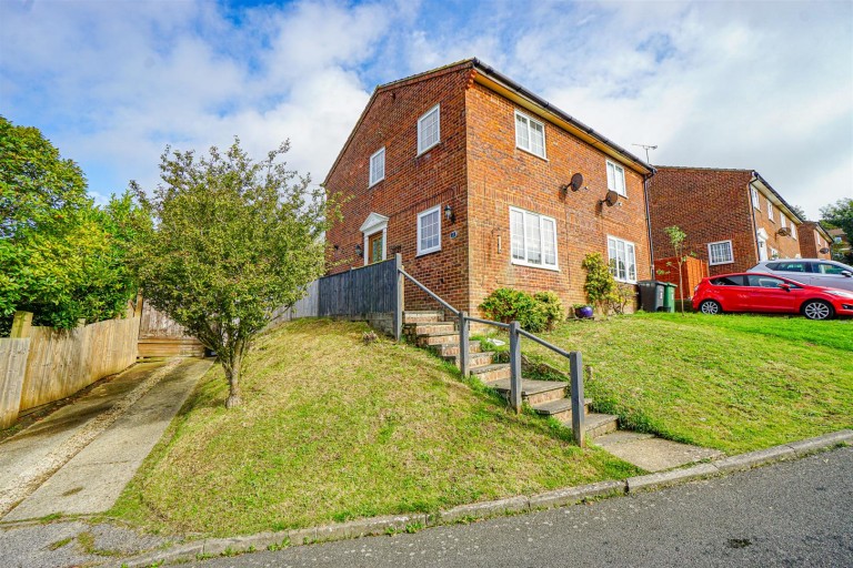 Lytham Close, St. Leonards-on-sea