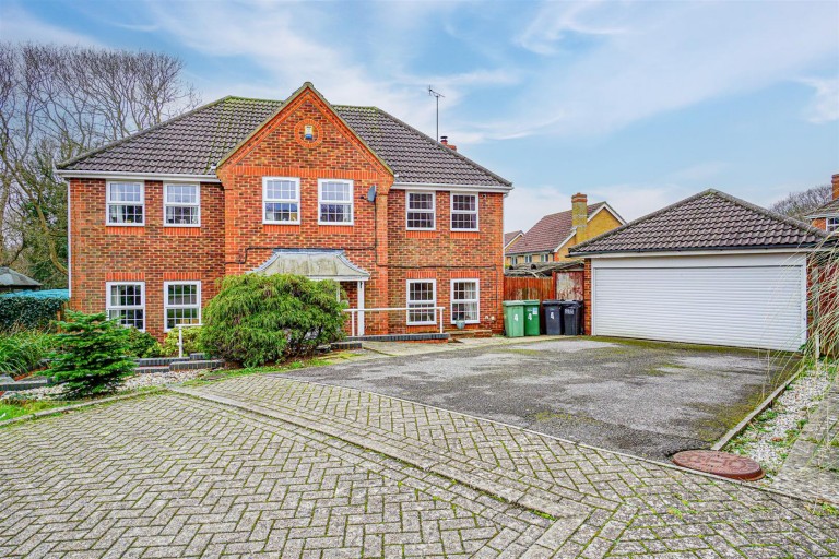 Ashdown Close, St. Leonards-On-Sea