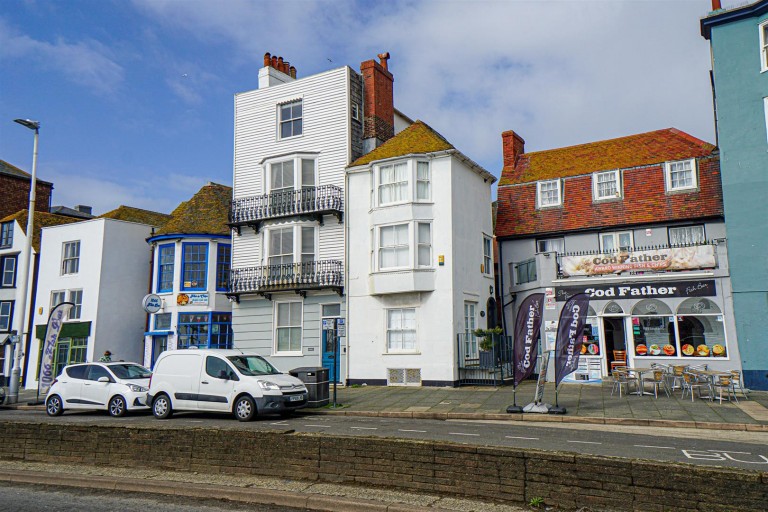 East Parade, Hastings